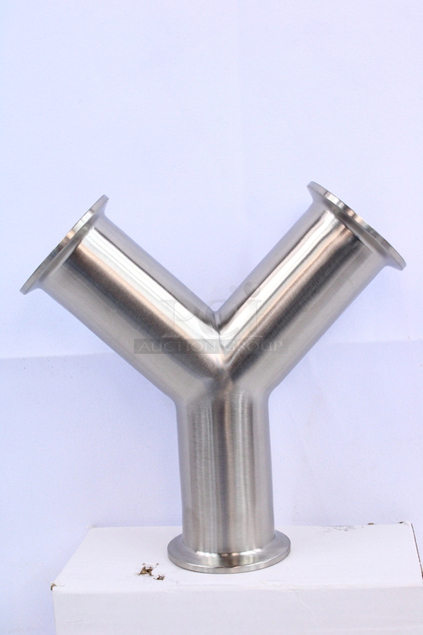 NEW – NEVER USED!! Glacier Tanks  1-1/2” Tri-Clamp True Wye. Wyes offer an evenly Divided Bi-directional Splitter, or Dual Flow Combiner. 6-1/2x 2”x 6-3/4”  - Image 3 of 6