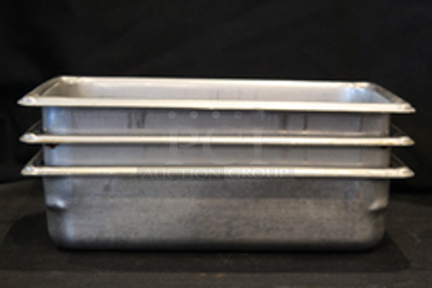 Stainless Steel 1/4 Pan, 2-1/2 Deep.
6-1/4x10-1/4x2-1/2
3x Your Bid
 - Image 3 of 6