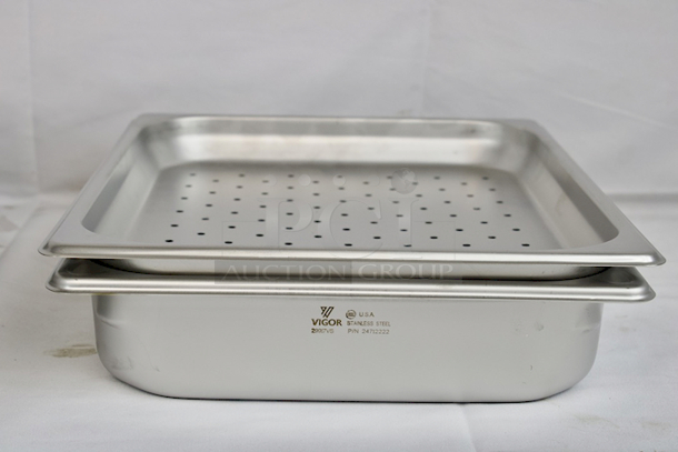 NEW/NEVER USED! (3) Vigor 1/2 Size 2 1/2" Deep Anti-Jam Stainless Steel Steam Table / Hotel Pan - 22 Gauge & (4) 1/2 Size 2 1/2" Deep Anti-Jam Perforated Stainless Steel Steam Table / Hotel Pan - 22 Gauge. 7x Your Bid  - Image 8 of 9