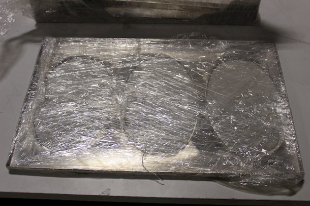 2 Piece Cake Form. 21-1/2x13-1/4. Inside Dimensions: 6x9-1/2. - Image 2 of 4