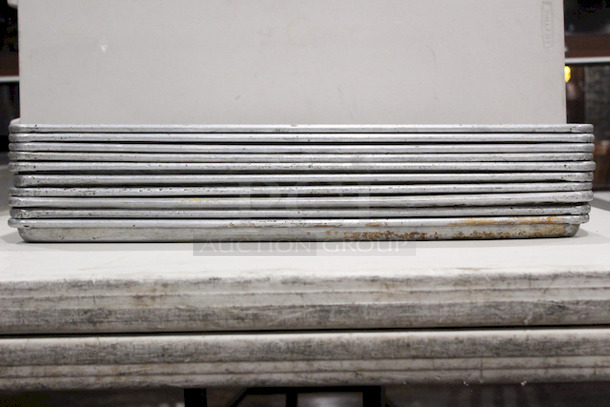 HUGE LOT! Vollrath 9001 Wear-Ever Full Size 16 Gauge 18" x 26" Wire in Rim Aluminum Bun / Sheet Pan
18x25-1/2x1	
12x Your Bid
 - Image 5 of 5