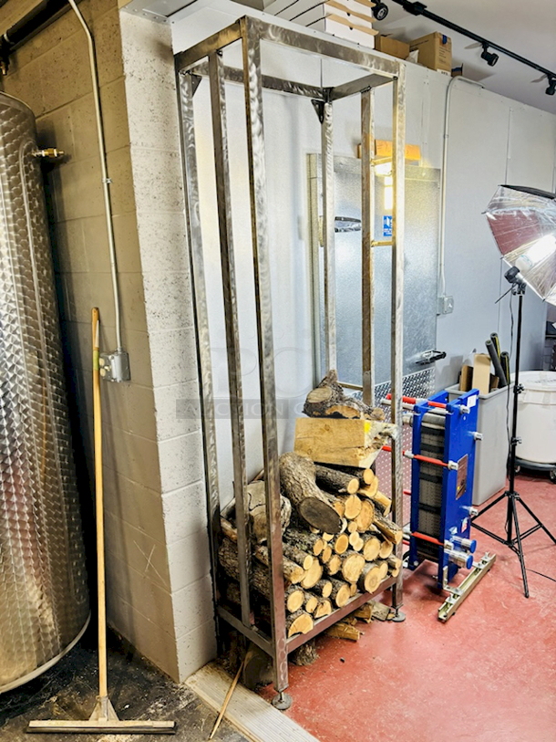 PIZZA! Stainless Steel Wood Holder For Wood Fired Pizza Oven - Image 4 of 7