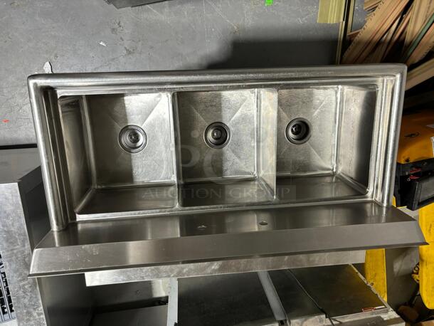 Universal - 47" Three Compartment Sink 
 - Image 2 of 6