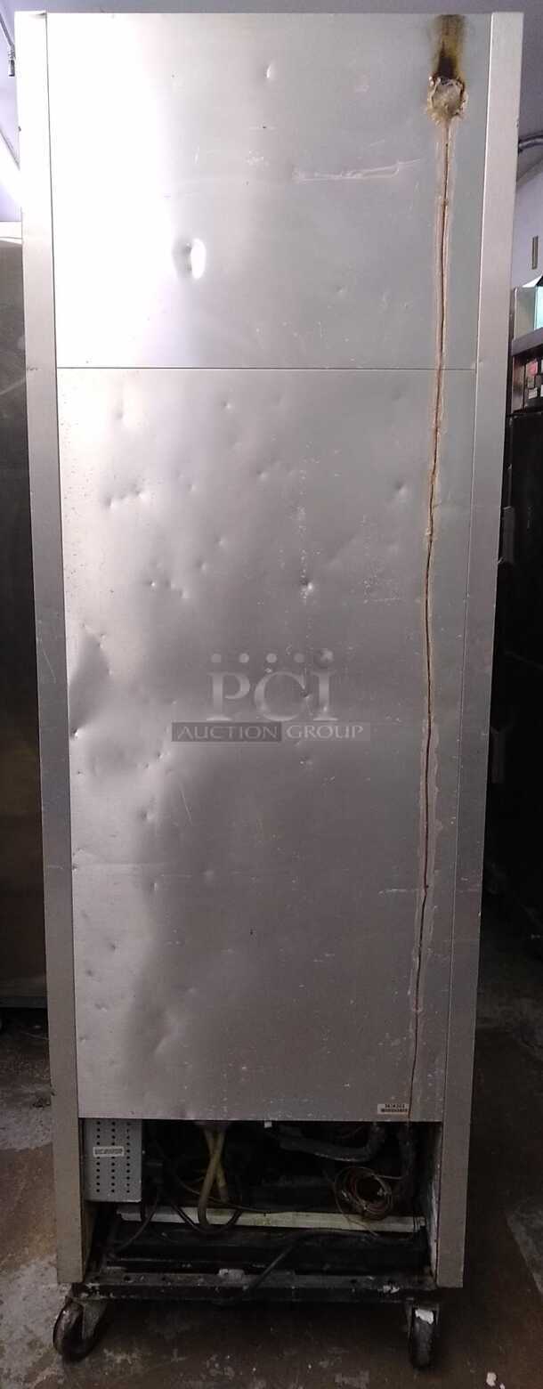 True T-23DT-HC 27" One Section Commercial Combo Refrigerator Freezer - Right Hinge Solid Doors, Dual Temp, 115v
 - Image 8 of 8