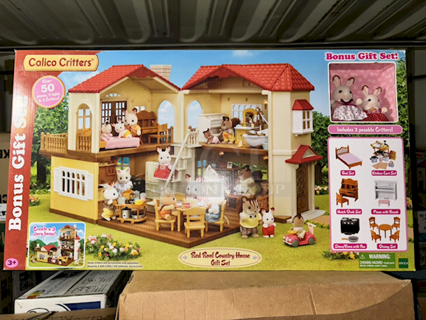 NEW!! Calico Critters Red Roof Country Home Gift Set. 2x Your Bid