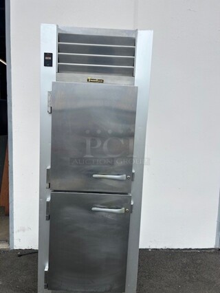 Late Model Traulsen G12001 Half Door Reach In Freezer - Left Hinged Doors 115 Volt Working