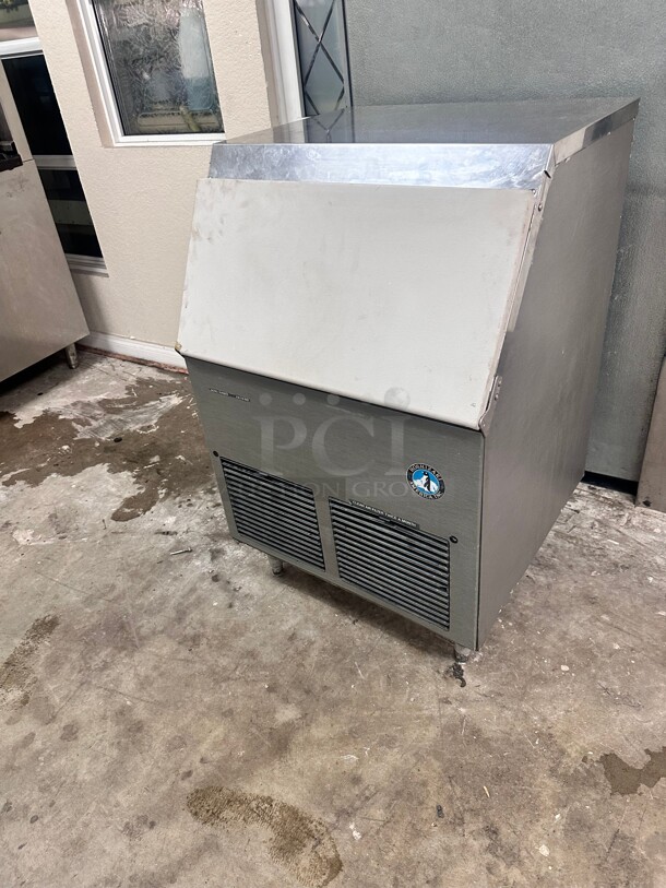 Hoshizaki KM-150BA, Crescent Cuber Icemaker, Air-cooled, Built in Storage Bin 115 Volt Working - Image 5 of 7