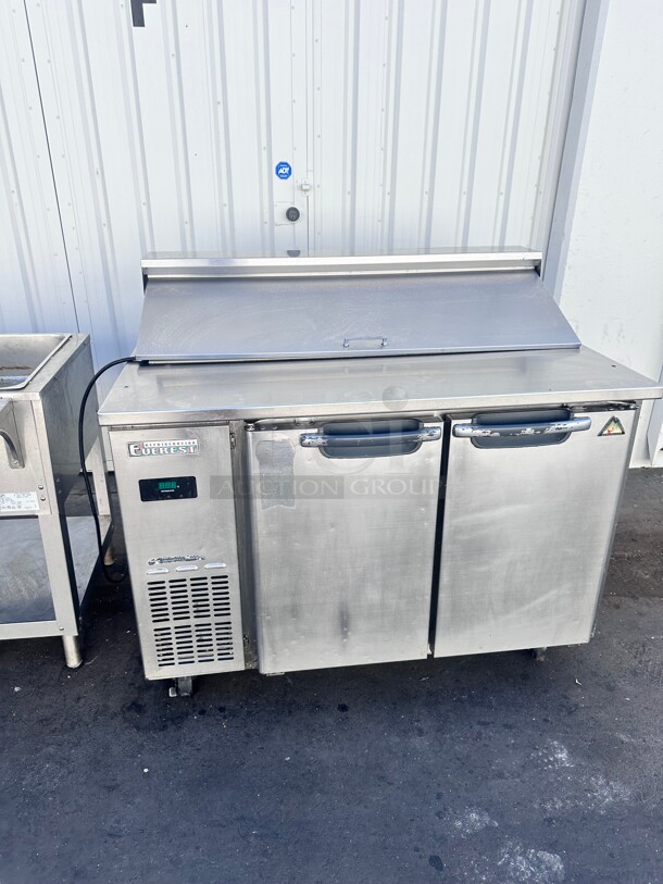Everest 48" Sandwich Prep Table with Refrigerated Base 115 Volt Working  - Image 6 of 8