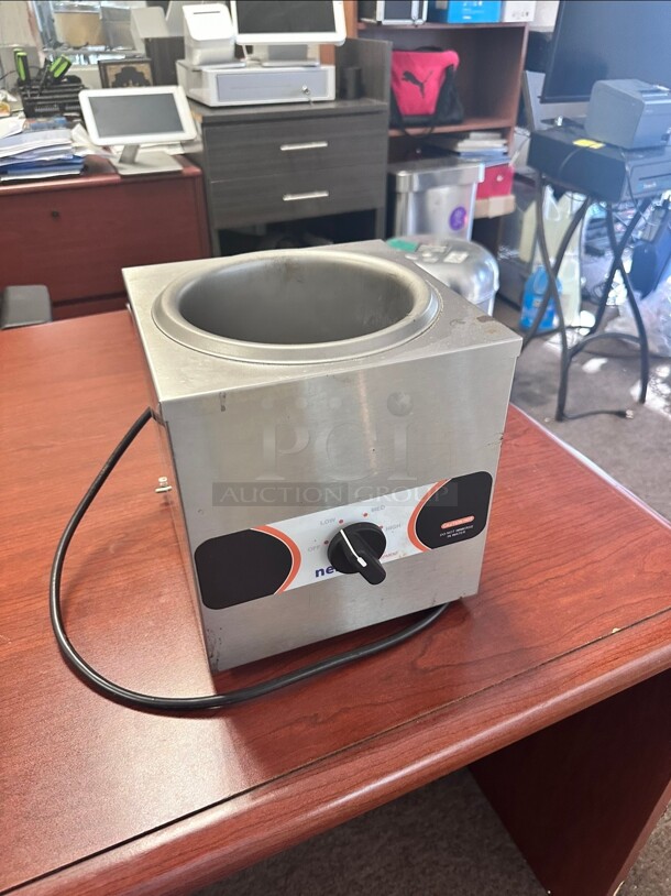 New Nemco 6110A Single Well Countertop Warmer, 4 qt. 115 Volt Tested and Working - Image 3 of 6