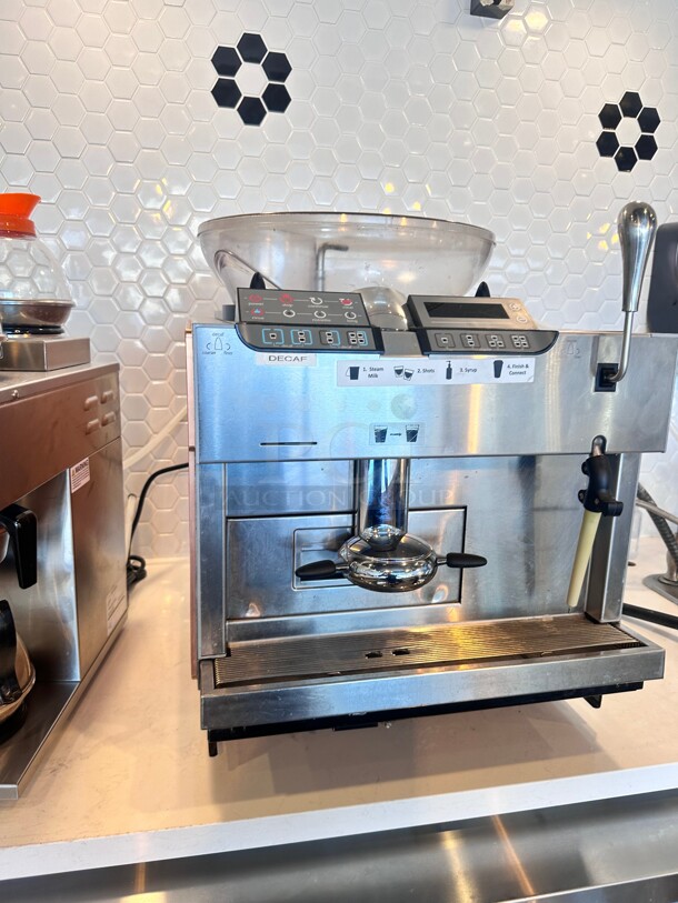 Excellent Condition Mastrena  Starbucks Expresso Machine 220 Volt 1 Phase Tested and Working - Image 9 of 10