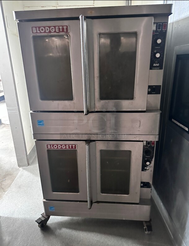 Blodgett BDO-100-G-ES Natural Gas Single Deck Full Size Gas Convection Oven - 45,000 BTU Tested and Working - Image 2 of 4