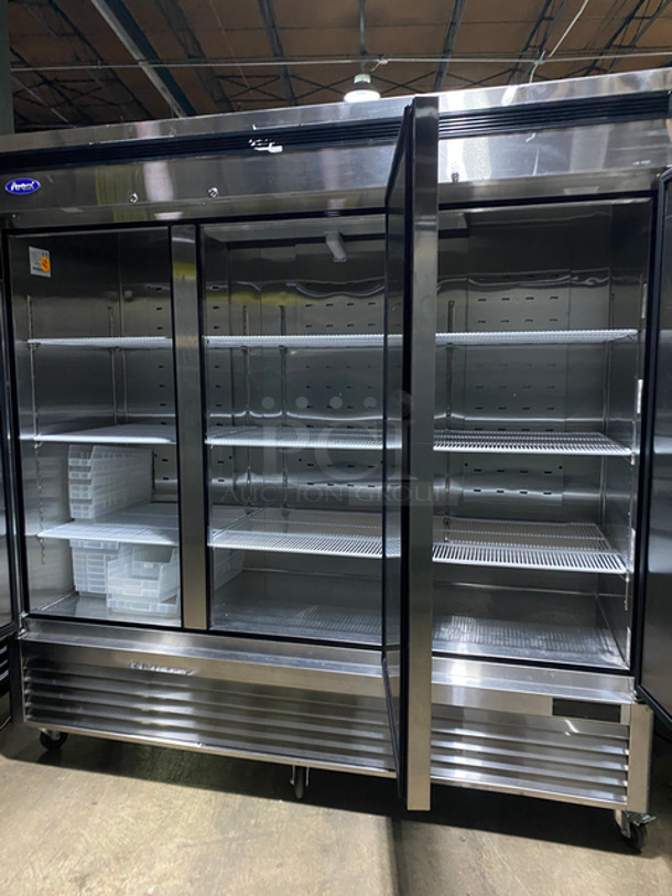BEAUTIFUL! LIKE NEW! BARELY USED! LATE MODEL! 2021 Atosa Commercial 3 Door Reach In Refrigerator! With Poly Coated Racks! All Stainless Steel! On Casters! Still Under Manufacturers Warranty Model: MBF8508GR SN: MBF8508GRAUS1T0321060800C40016 115V 60HZ 1 Phase - Image 5 of 11