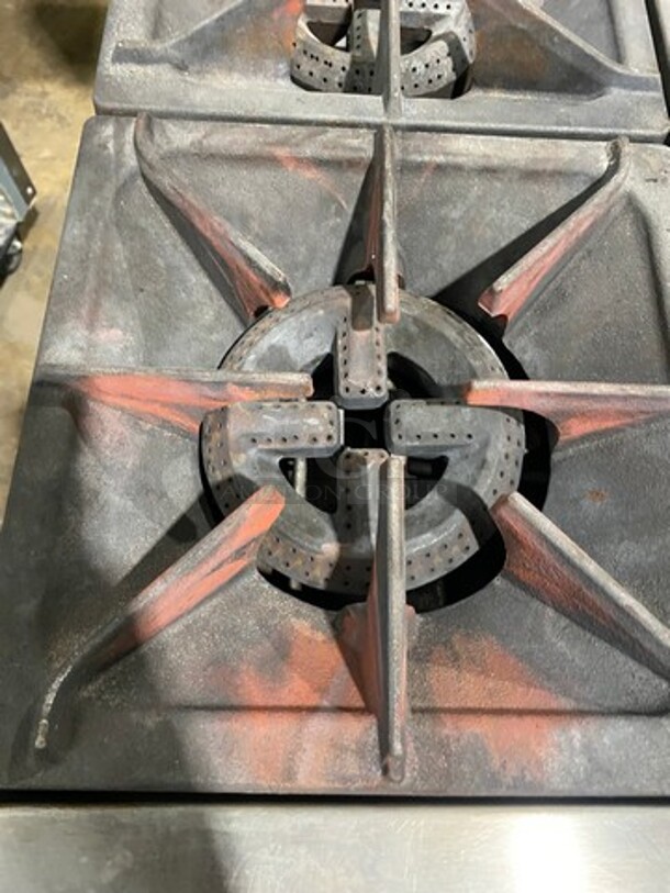 Patriot Commercial Natural Gas Powered 6 Burner Stove With Flat Griddle! Flat Griddle Has Side Splashes! With Raised Back Splash! With 2 Oven Underneath! Metal Oven Racks! All Stainless Steel! On Casters! WORKING WHEN REMOVED! - Image 6 of 12