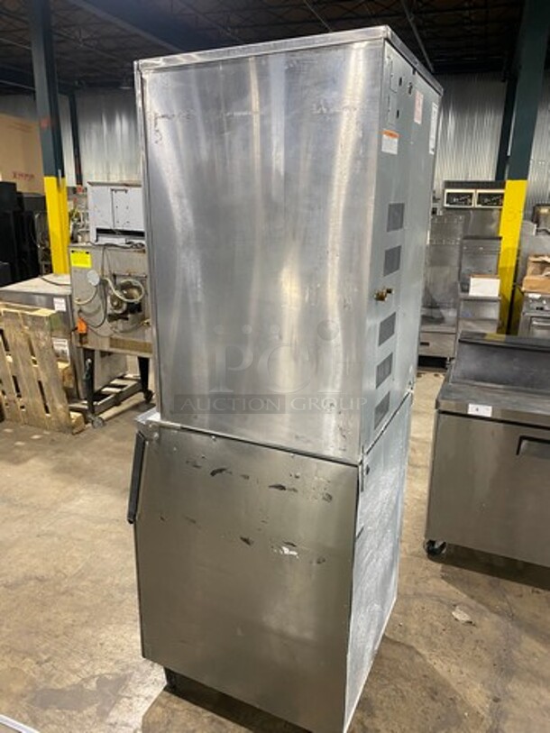 Hoshizaki Commercial Ice Maker Machine! With Commercial Ice Bin! All Stainless Steel! On Legs! Model: KM1340MRH SN: D17271G 208/230V 60HZ 1 Phase - Image 4 of 9