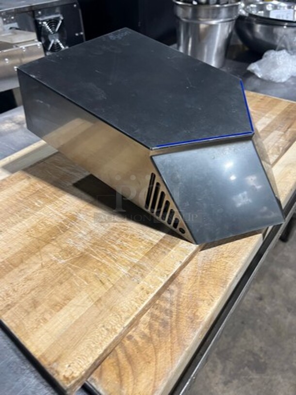 Dyson Wall Mount Hand Dryer! - Image 3 of 7