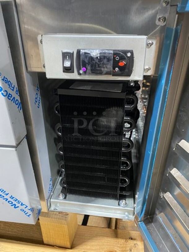 SWEET! NEW! SCRATCH-N-DENT! LATE MODEL! 2019 Asber Commercial Refrigerated 4 Drawer Chef Base! All Stainless Steel! On Casters! Model: ACBR84 SN: 8101864143 115V 60HZ 1 Phase - Image 7 of 9