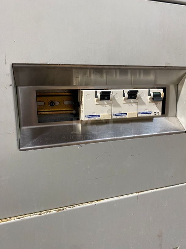 AMAZING! Bongard Commercial Electric Powered Modular Double Deck Baking Oven! All Stainless Steel! On Casters! With Steam Line! Model: FOURMODULABLEM4FE SN:9258881! 2 X Your Bid Makes One Unit! - Image 12 of 12