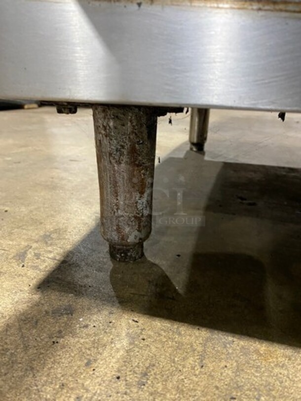 Southbend Commercial Natural Gas Powered Double Deck Convection Oven! With View Through Doors! Metal Oven Racks! All Stainless Steel! On Legs! Silver Star Edition! 2x Your Bid Makes One Unit! - Image 12 of 12