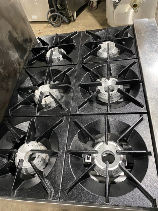 Tristar Commercial Natural Gas Powered 6 Burner Stove! With Full Size Oven Underneath! With Raised Backsplash And Salamander Shelf! All Stainless Steel! On Legs! Model: 36CPGV6B30N SN: 996991412010 - Image 5 of 11