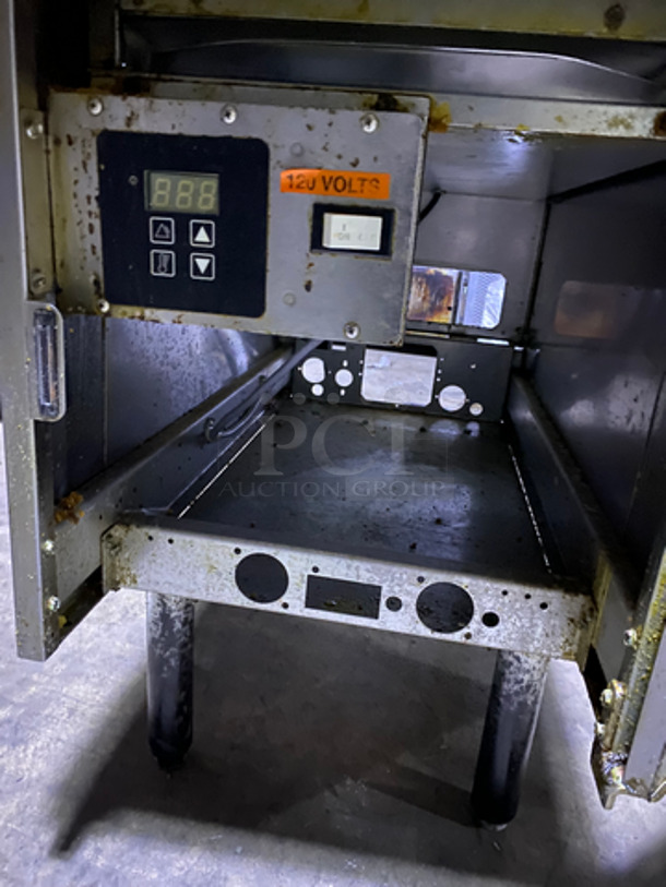 Pitco Commercial Electric Powered Crisp-N-Hold/Fry Warmer Dumping Station! With Backsplash! All Stainless Steel! On Legs! Model: PCF14 SN: E17LB077231 120V 60HZ 1 Phase - Image 6 of 9