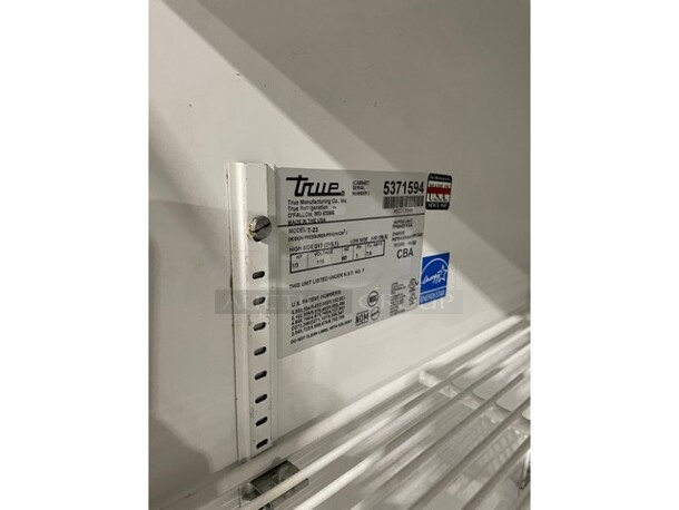 True Commercial Single Door Reach In Refrigerator! With Poly Coated Racks! All Stainless Steel! On Casters! Model: T23 SN: 5371594! 115V 60HZ 1 Phase!
 - Image 7 of 9