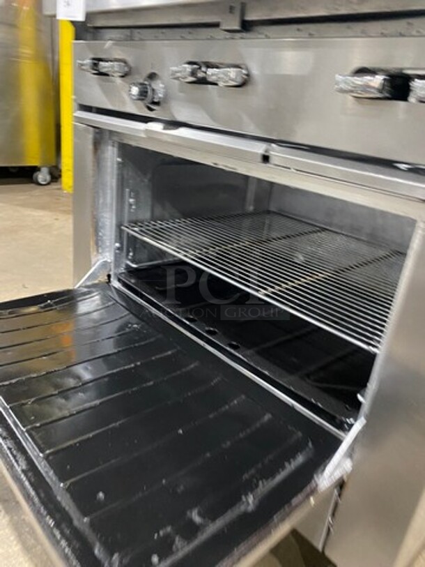 Sunfire Commercial Natural Gas Powered 6 Burner Stove! With Raised Back Splash And Salamander Shelf! With Oven Underneath! All Stainless Steel! On Casters! - Image 7 of 8