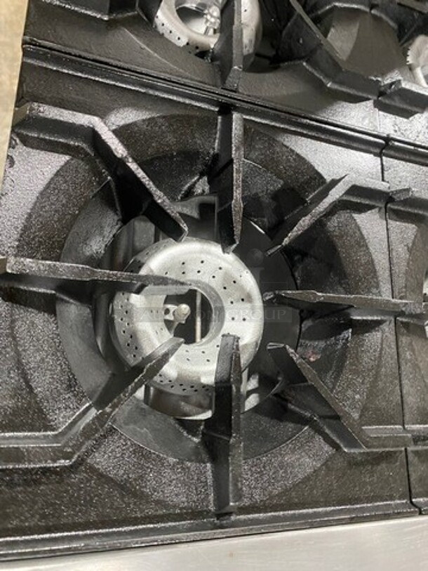 American Range Commercial Natural Gas Powered 4 Burner Stove! With Raised Back Splash! With Oven Underneath! All Stainless Steel! On Legs! - Image 6 of 9
