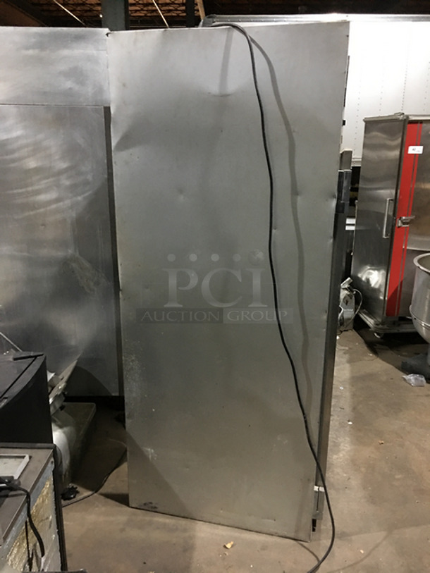  Traulsen Commercial Single Door Reach In Freezer! With Poly Coated Racks! All Stainless Steel! Model: G12011 SN: T422910C99 115V 60HZ 1 Phase - Image 3 of 8