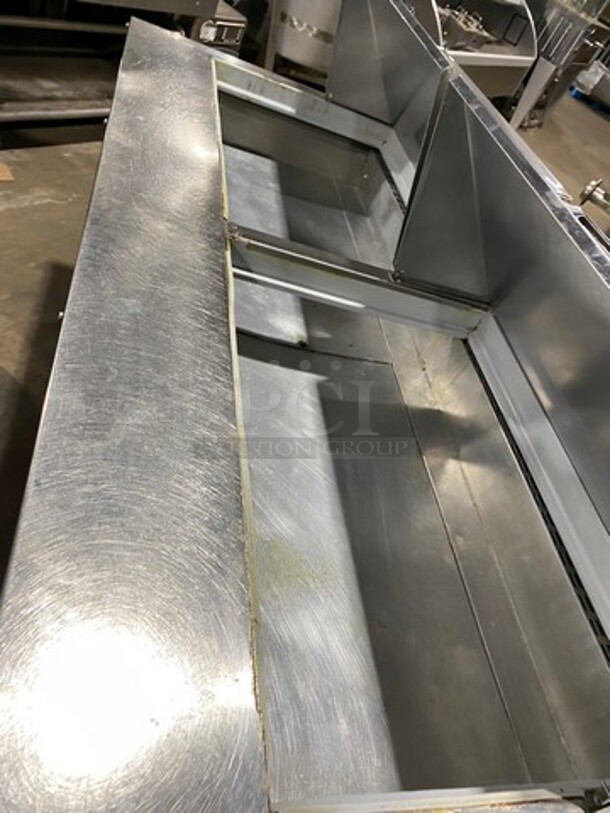 Fagor Commercial Refrigerated Sandwich Prep Table! With 3 Door Storage Space Underneath! Poly Coated Racks! All Stainless Steel! On Casters! Model: FMT7230 SN: 08090076M 120V 60HZ 1 Phase - Image 8 of 8