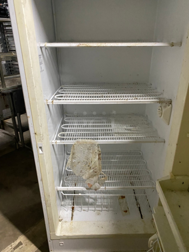 Kenmore Upright Single Door Reach In Refrigerator! With Poly Coated Racks And Shelves! NOT TESTED! Model: 253.28042807 SN: WB24658733 115V 60HZ - Image 5 of 8