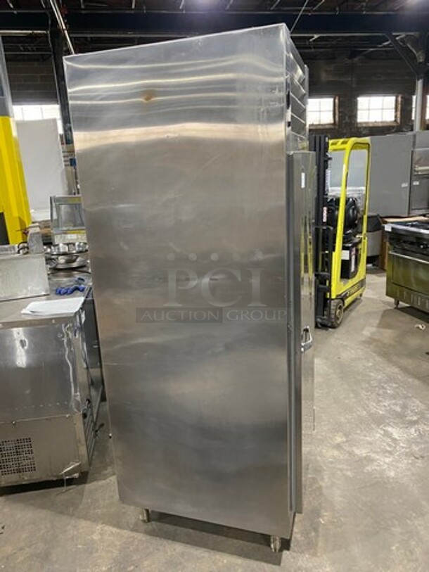 Traulsen Commercial Single Door Reach In Cooler! All Stainless Steel! On Legs! MODEL RHT132WREFHS RN:T422500C99 115V 1PH - Image 2 of 8