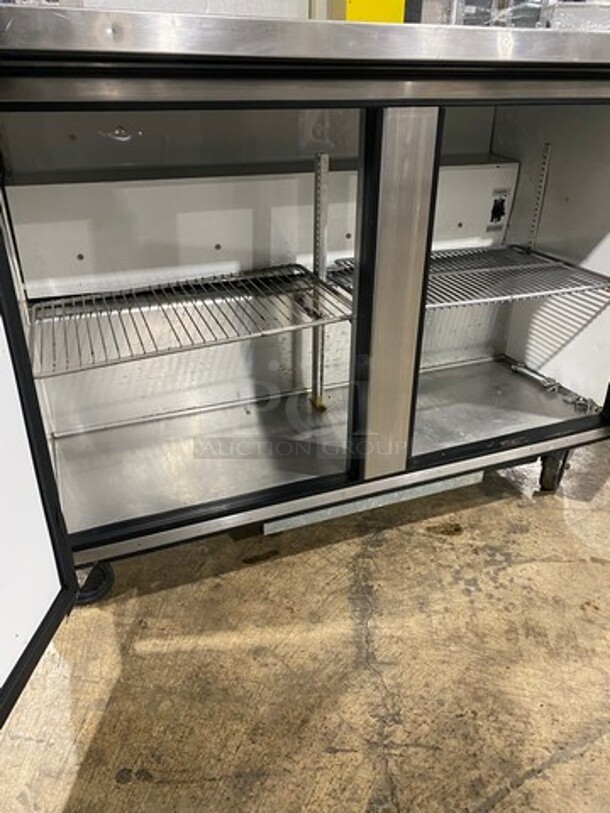 True Commercial 2 Door Refrigerated Lowboy/ Worktop Cooler! With Poly Coated Racks! All Stainless Steel! SN: 5349045 115V 60HZ 1 Phase - Image 5 of 8