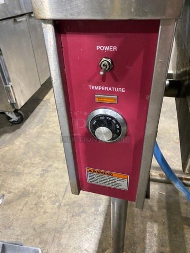 Southbend Commercial Electric Powered Tilt Skillet/Braising Pan! All Stainless Steel! On Legs! Model: BECT30 208V 60HZ 3 Phase - Image 8 of 9