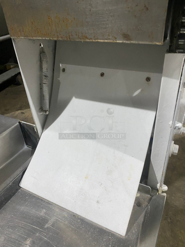 Acme Commercial Countertop Dough Sheeter! All Stainless Steel! - Image 5 of 8