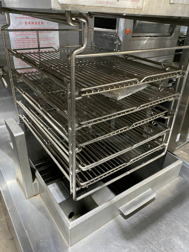 Henny Penny Commercial Electric Powered Pressure Fryer! All Stainless Steel! On Casters! Model: PF180 SN: KP017IG 115V 60HZ 1 Phase - Image 6 of 11