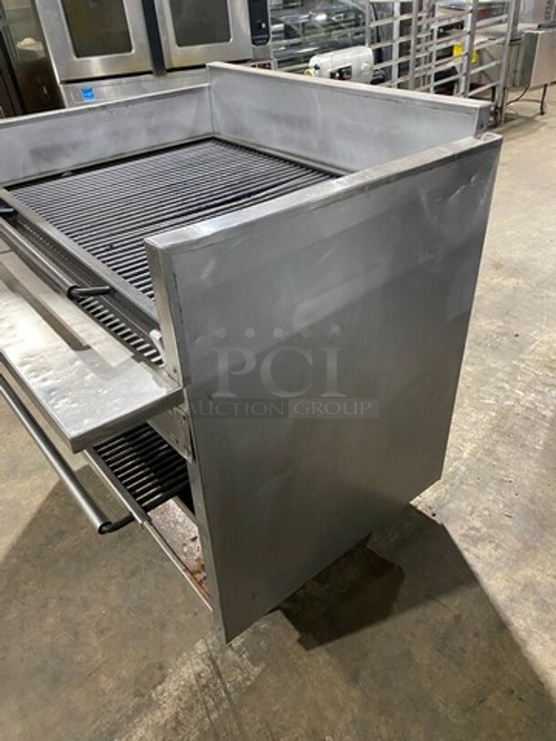 MagiKitch'n Commercial Natural Gas Powered Char Broiler Grill! With Back And Side Splashes! All Stainless Steel! On Legs! - Image 2 of 9