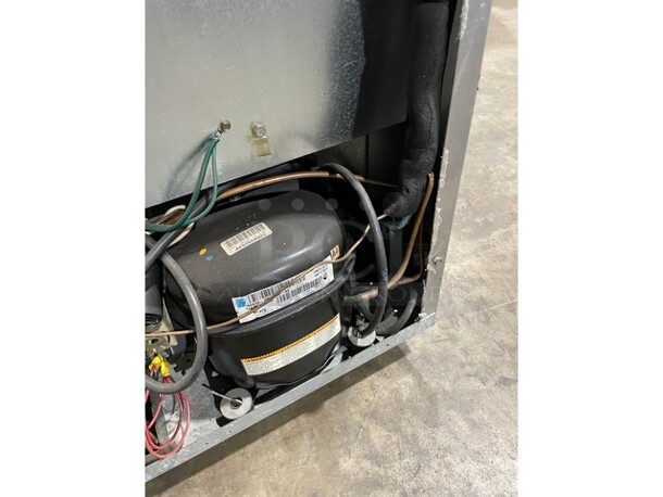 Delfield Enodis Commercial Single Door Lowboy/Worktop Cooler! All Stainless Steel! On Casters! MODEL:406-STAR2 SN:0510036100557-T 115V! - Image 7 of 7
