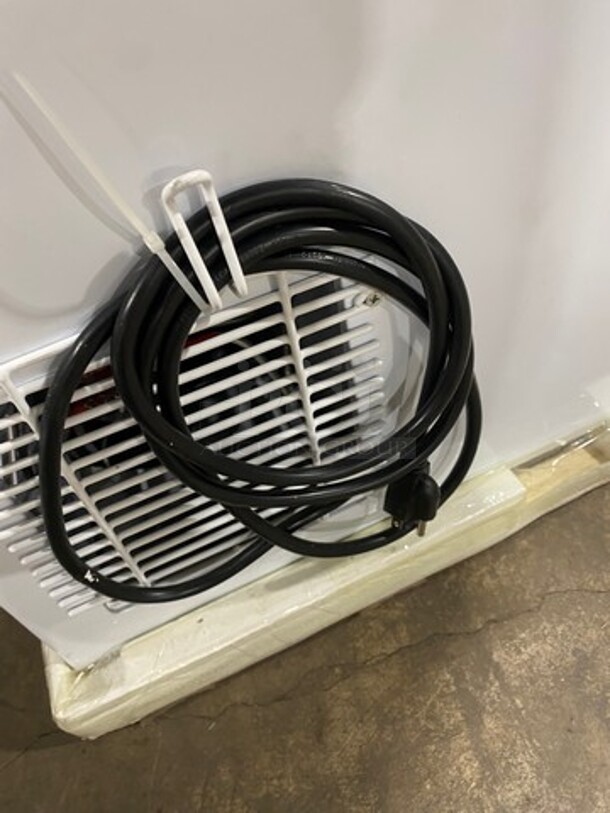 SCRATCH-N-DENT! LATE MODEL! Kelvinator Commercial Reach Down Freezer! Model: KCNF073WS SN: 95111779 115V - Image 10 of 12