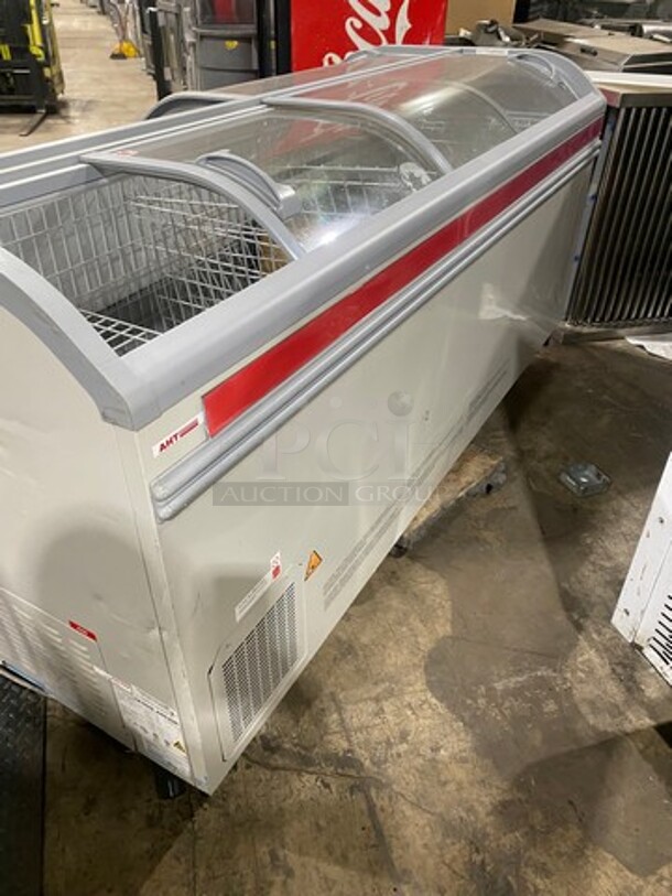 2016 AHT Chest Freezer Merchandiser! Model Manhattan210VS Serial 34990700000059! 110-120V 1Phase! With Baskets! One Glass Door Missing! On Legs!
 - Image 4 of 9