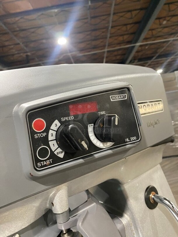 Hobart Legacy Commercial 20 Quart Planetary Bench Mixer! 100-120V 1 Phase! Model: HL200 SN: 31-1418 038! - Image 5 of 10