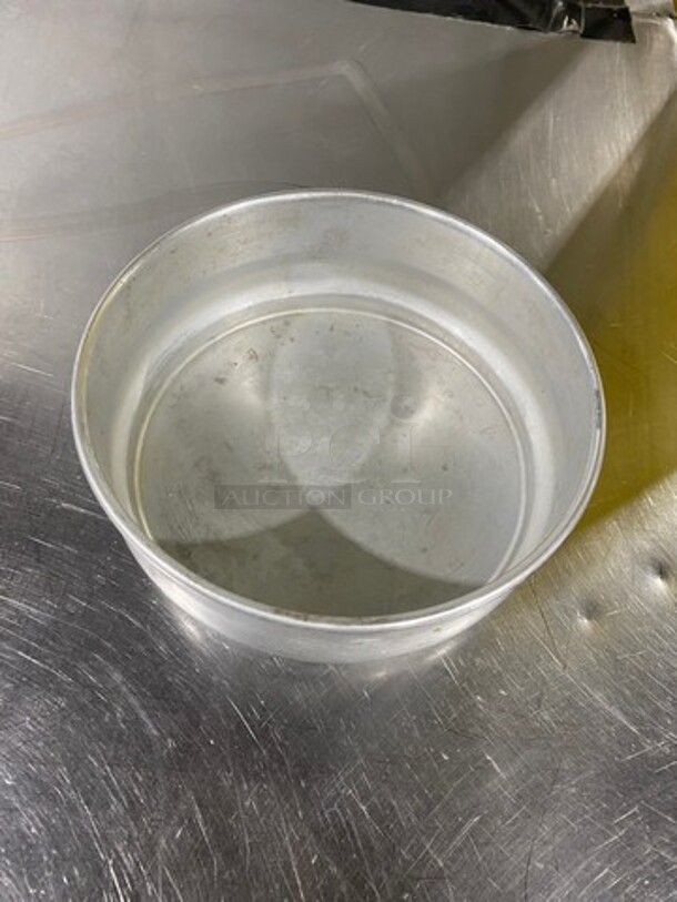 Round Baking Pans! 5x Your Bid! - Image 3 of 5