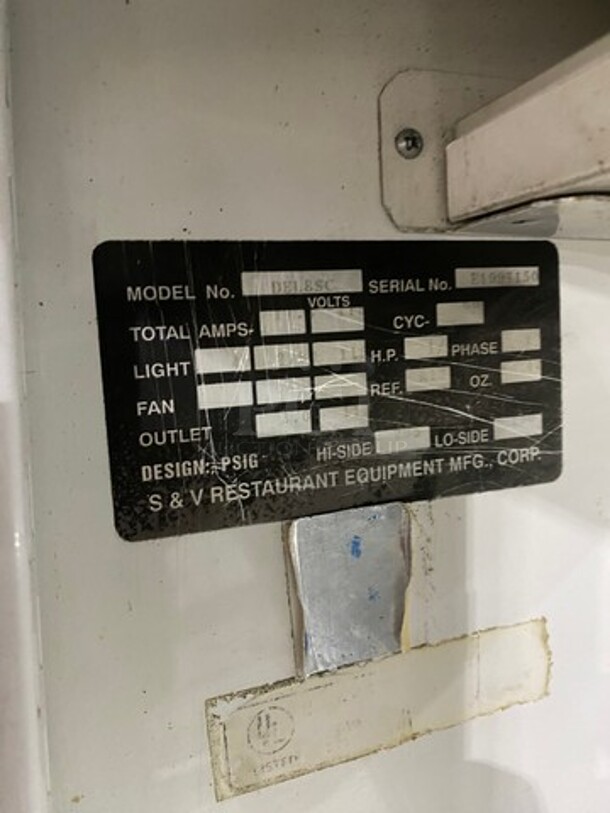 S & V Commercial Refrigerated Deli/Bakery Display Case! With Slanted Front Glass! With Sliding Glass Rear Access Doors! Model: DEL8SC SN: E1997150 115V 60HZ 1 Phase - Image 8 of 10