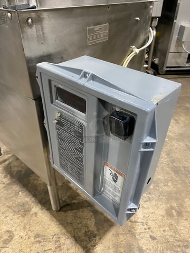 Hobart Commercial Pass-Through Heavy-Duty Dishwasher! All Stainless Steel! On Legs! - Image 6 of 7