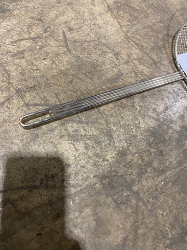 Round Metal Mesh Strainer! - Image 3 of 4