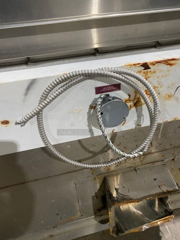 Avtec Commercial 6FT Exhaust Hood! All Stainless Steel! Model: AXWOA SN: 52877A - Image 9 of 12