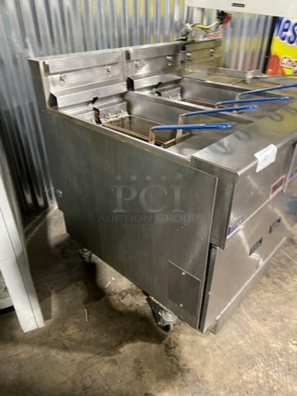 Pitco Frialator Commercial Electric Powered 2 Bay Deep Fat Fryer With Dump Station! With Oil Filter System! All Stainless Steel! On Casters! WORKING WHEN REMOVED! Model: SE14 SN: E10HD036879 208V 60HZ 3 Phase - Image 2 of 12
