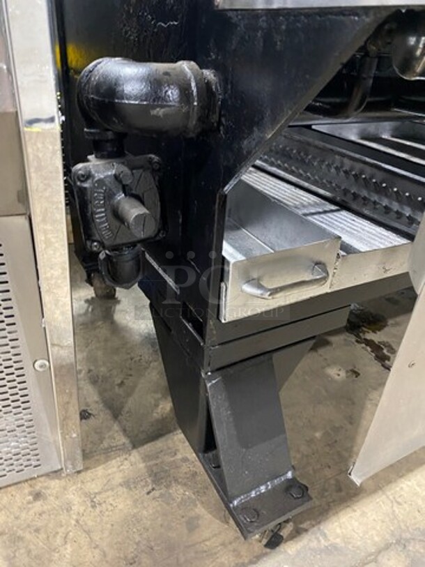 NICE! Bakers Pride Commercial Gas Powered Char Broiler Grill! With Back Splash! All Stainless Steel! On Casters! - Image 10 of 10