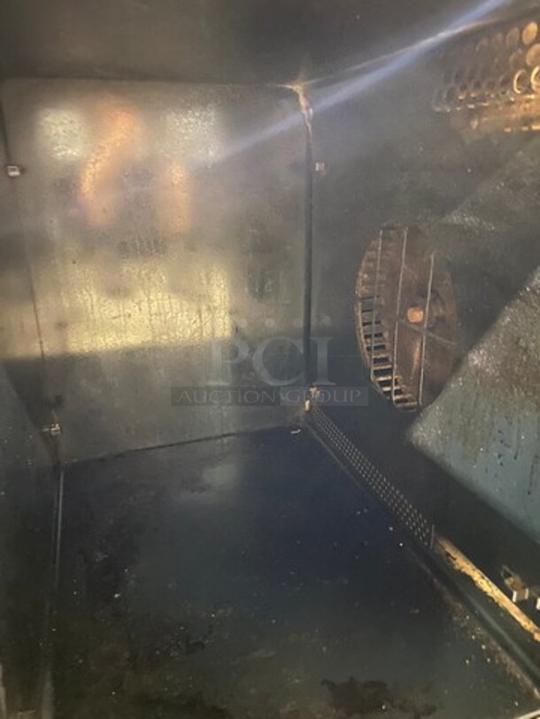 Vulcan Commercial Electric Powered Convection Oven! With View Through Door! All Stainless Steel! - Image 5 of 7
