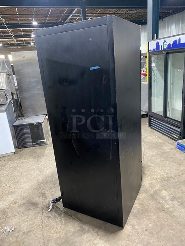 Nice! Habco One Door Glass Reach In Cooler Merchandiser with PolyRacks! Model ESM28 Serial 28036056! 115V 1 Phase! - Image 4 of 7