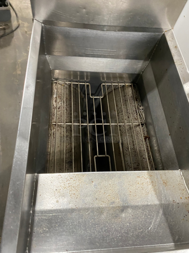 Frymaster Commercial Natural Gas Powered Deep Fat Fryer! With Backsplash! All Stainless Steel! On Casters! - Image 5 of 8